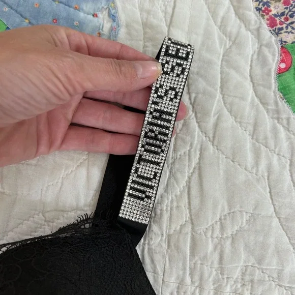 Victoria's Secret VERY SEXY Bra Push Up black  Sequin Bling Strap Size 32C - Picture 2 of 8